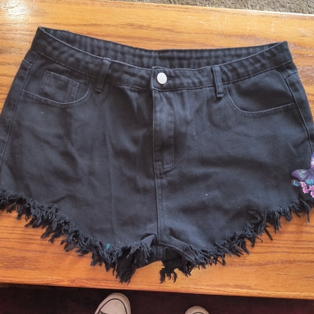 Frayed Hem Black Jean Shorts for Women